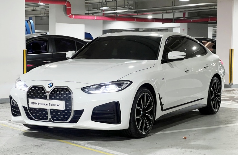 BMW 4 series (G22)