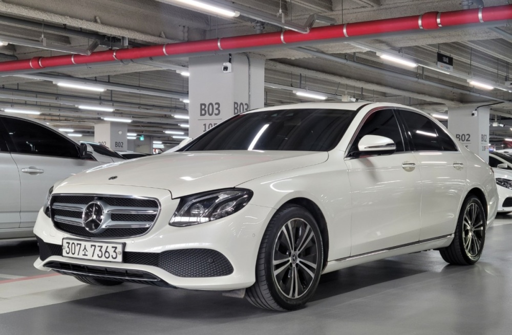 Mercedes-Benz E-Class W213