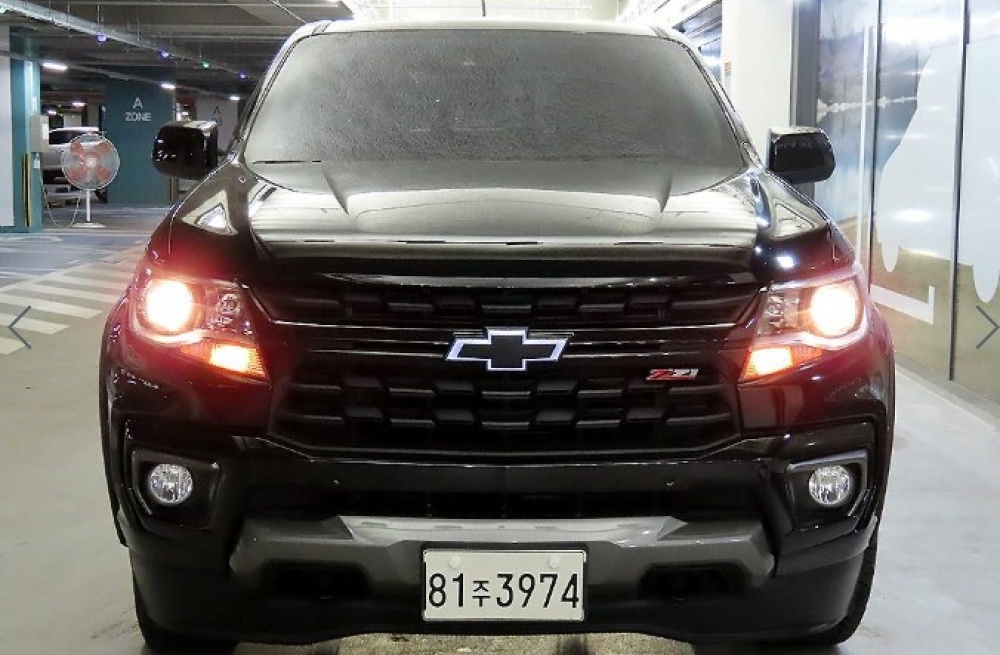 Chevrolet (GM Daewoo) real new colorado