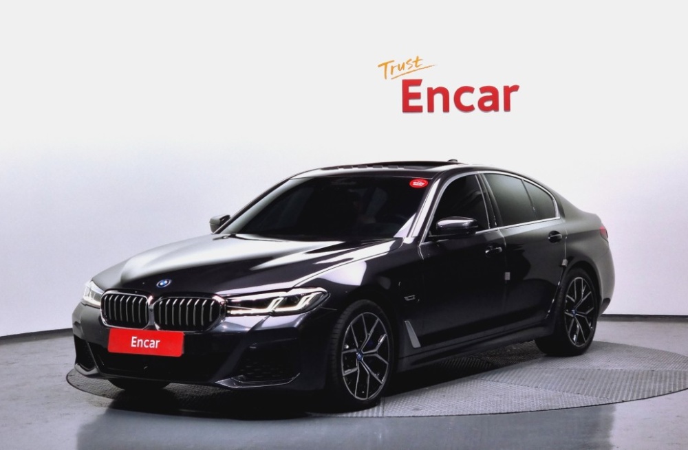 BMW 5 series (G30)