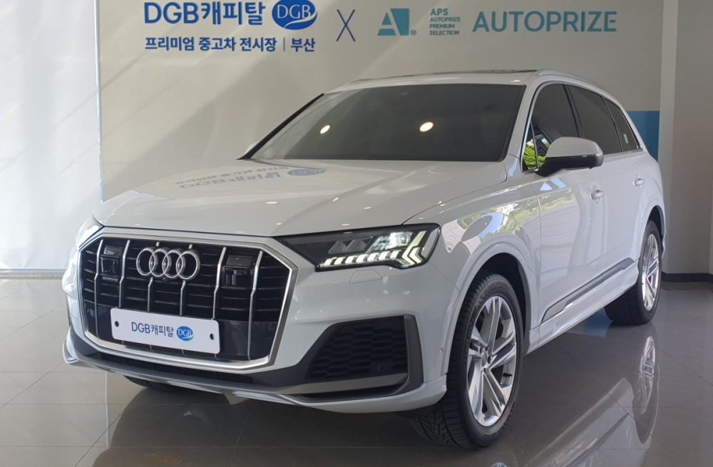 Audi Q7 (4M)