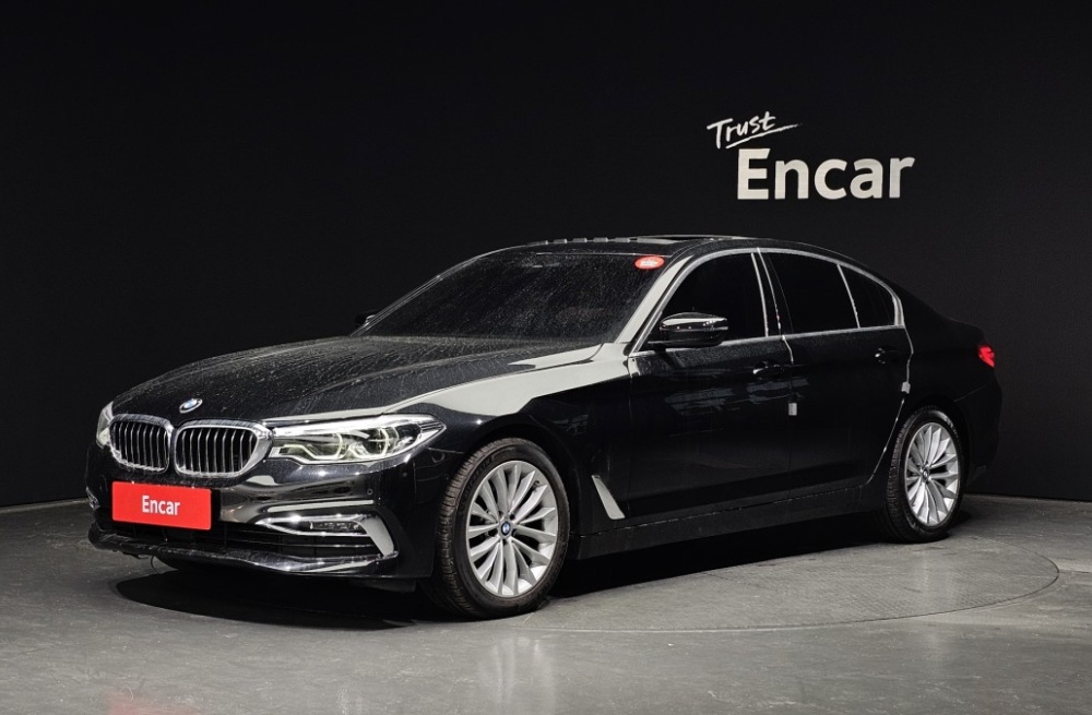 BMW 5 series (G30)