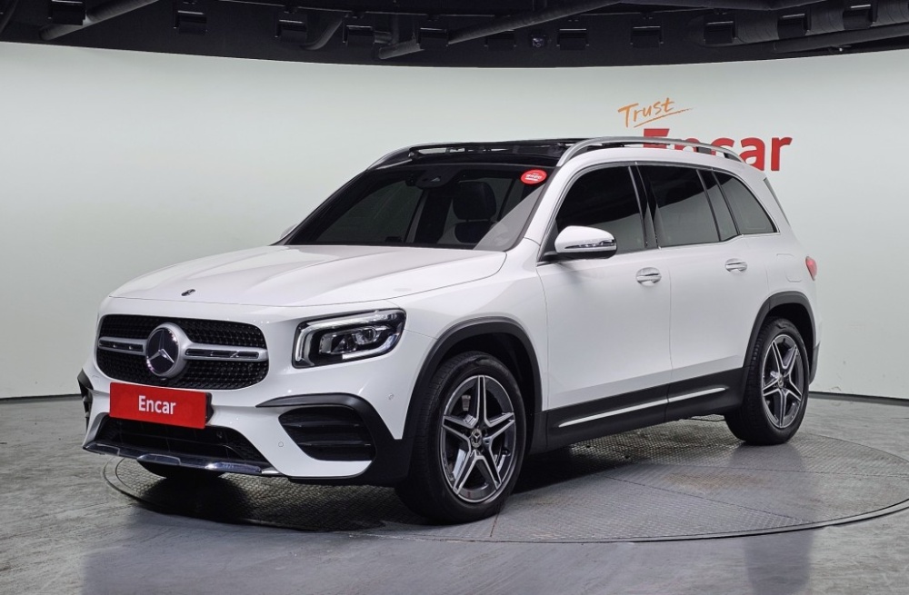 Mercedes-Benz GLB-Class X247