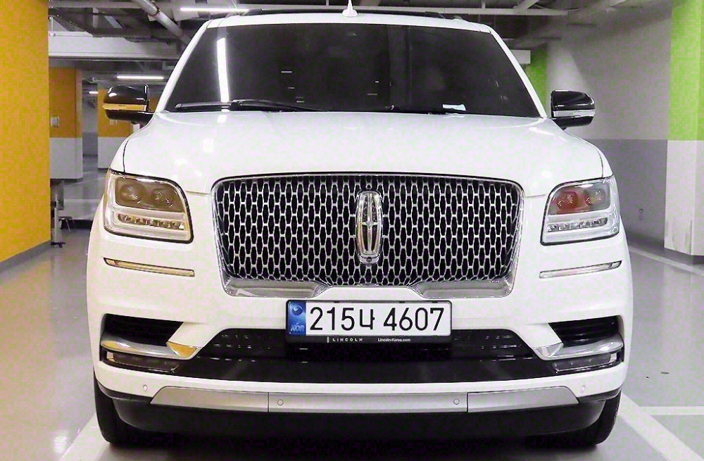 Lincoln Navigator 4th generation