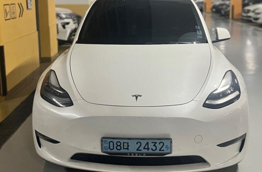 Tesla model Y