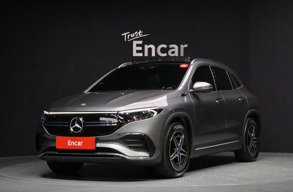 Mercedes-Benz EQA-H243