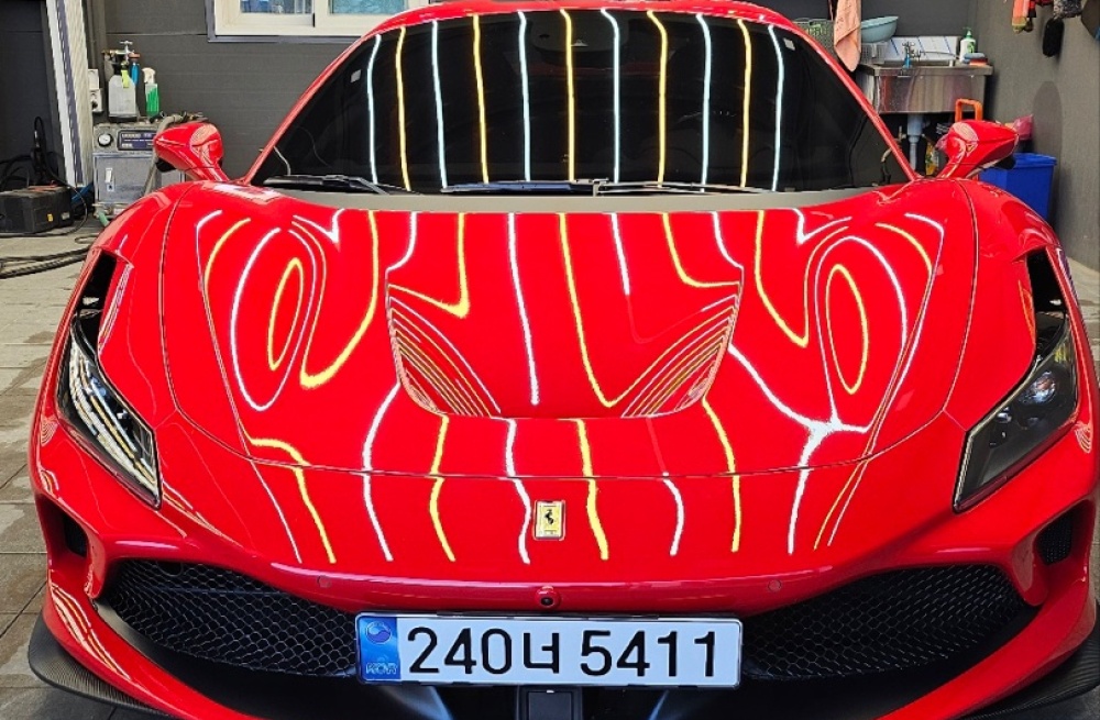 Ferrari F8 Spider