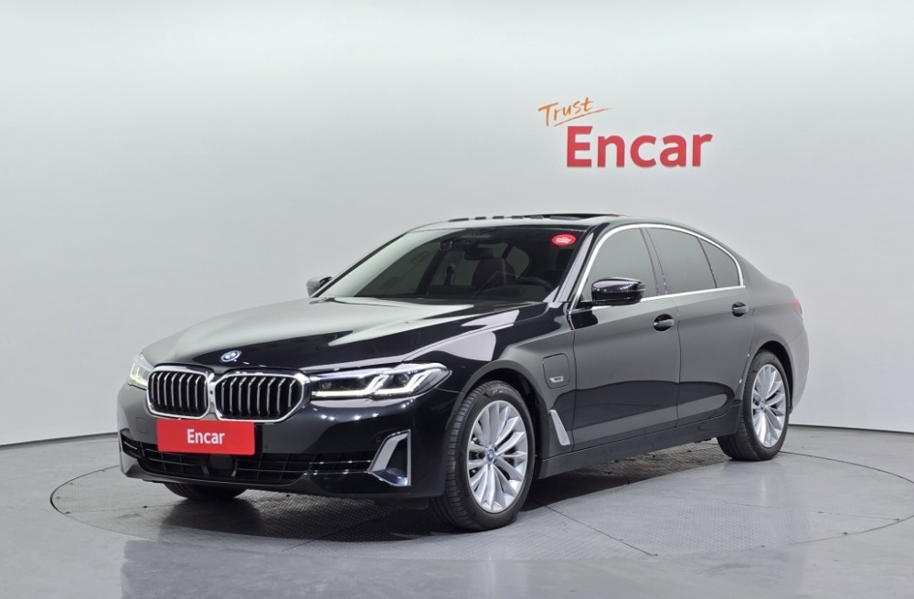 BMW 5 series (G30)