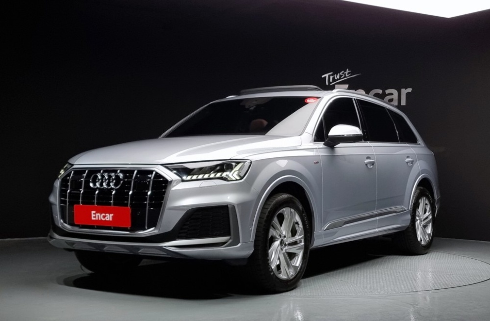 Audi Q7 (4M)