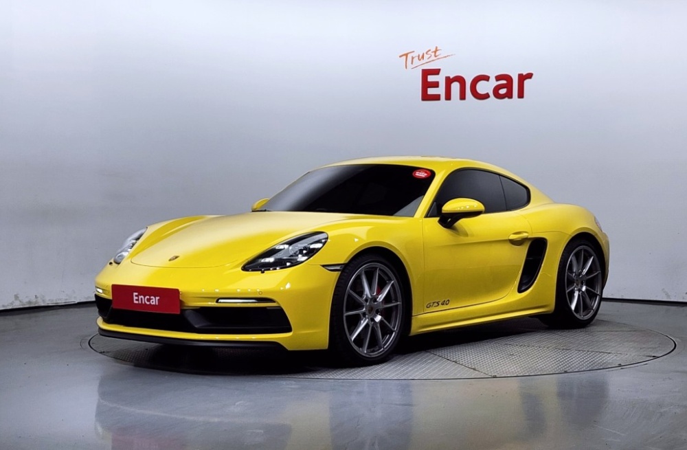 Porsche 718 Cayman