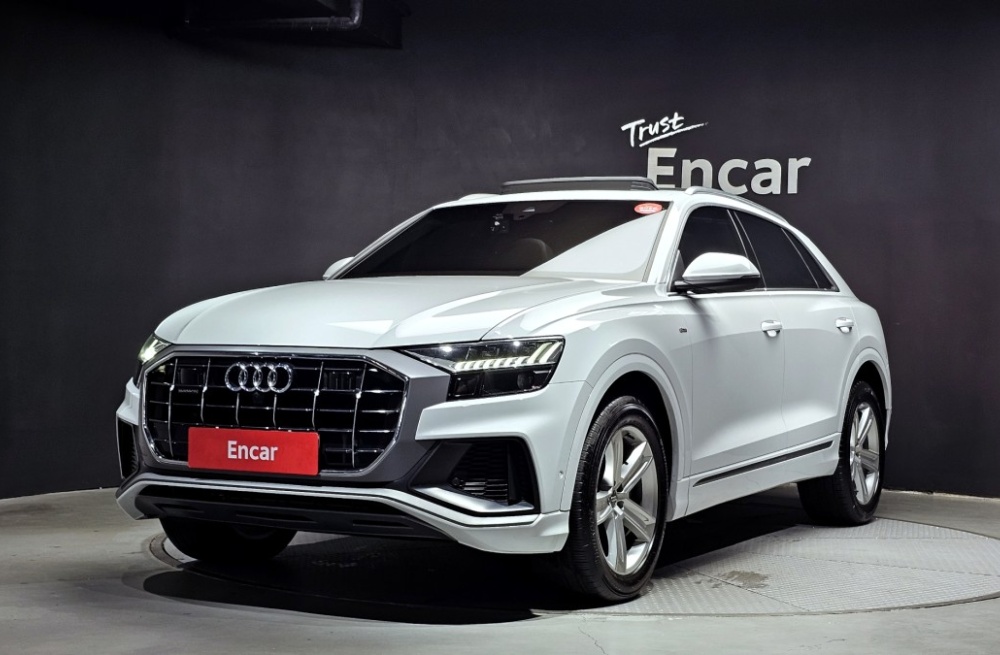 Audi Q8 (4M)