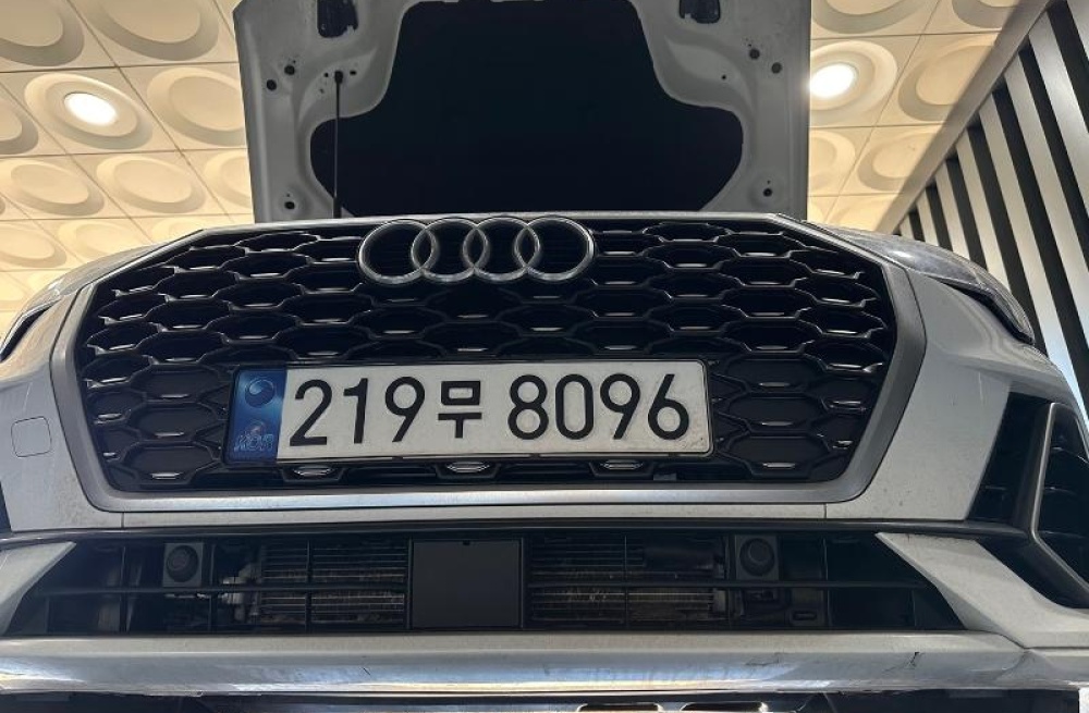 Audi Q3 (F3)