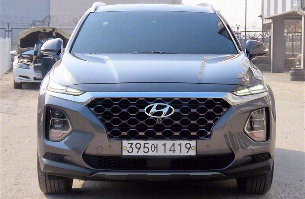 Hyundai Santa Fe TM