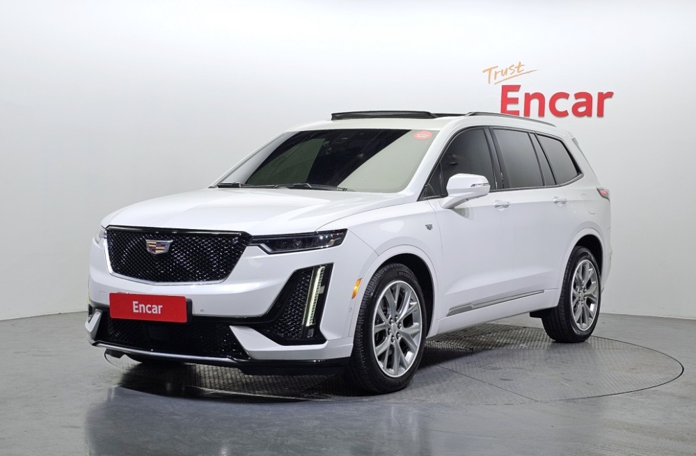 Cadillac XT6