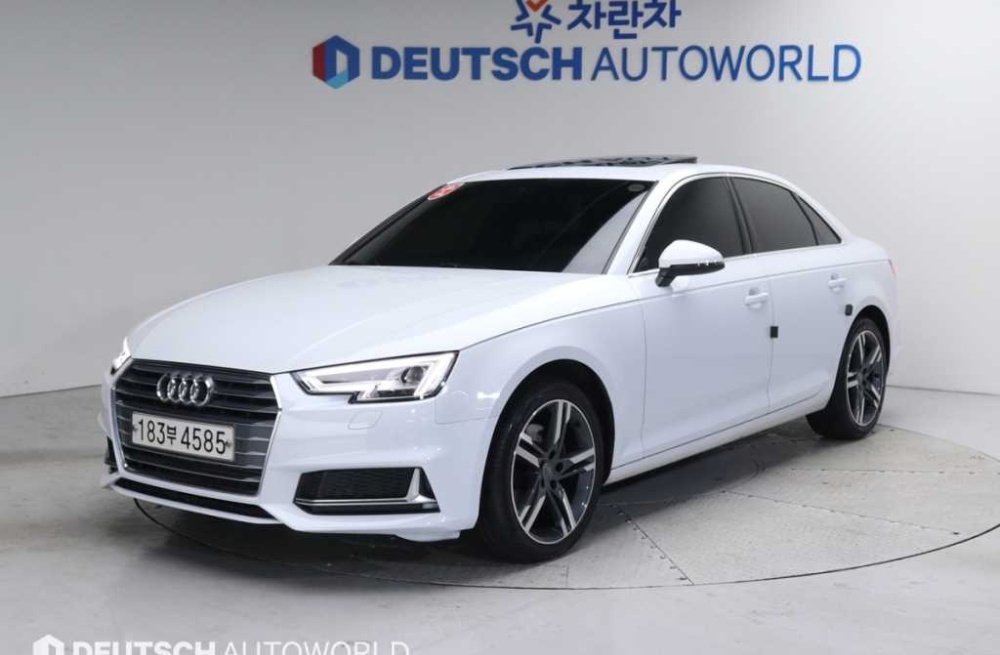 Audi A4 (B9)
