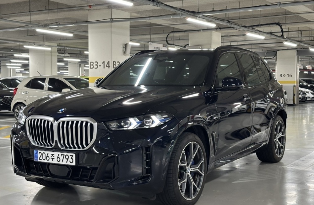 BMW X5 (G05)