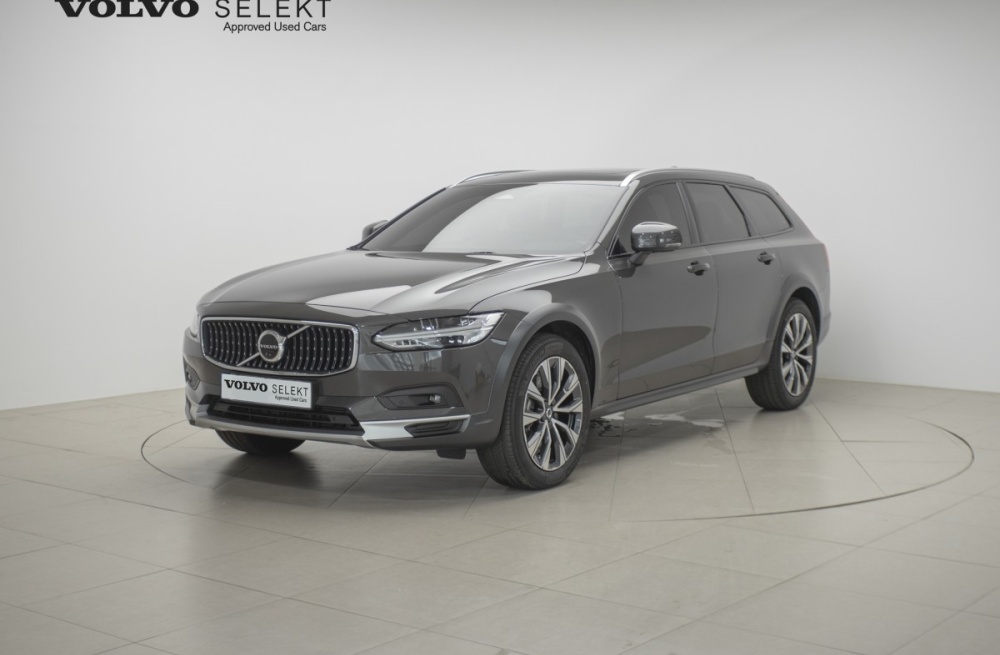 Volvo V90 Cross Country