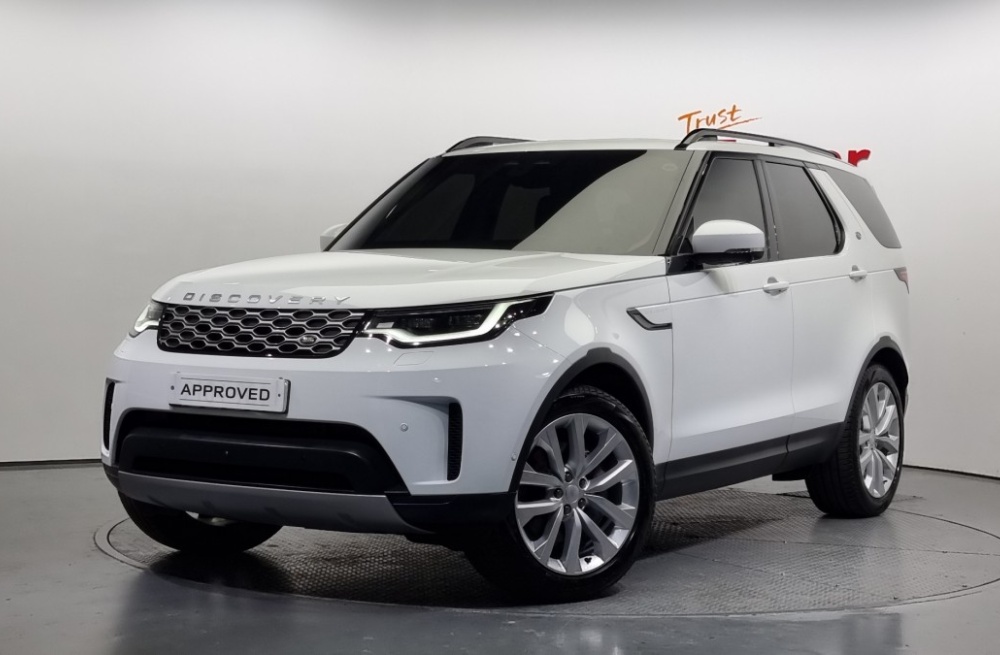 Land rover discovery 5