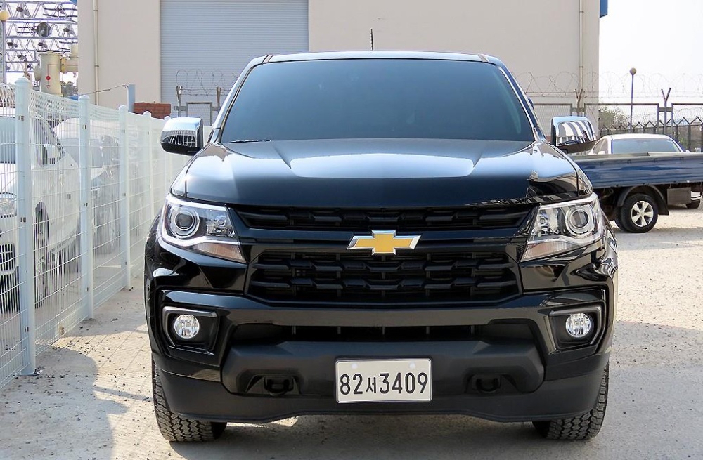 Chevrolet (GM Daewoo) real new colorado