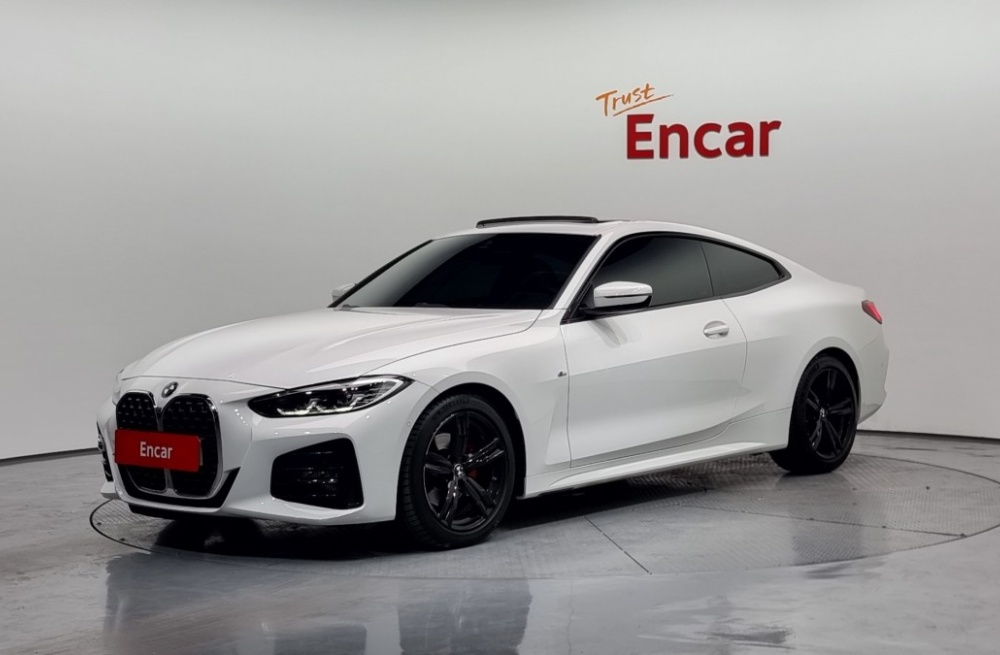 BMW 4 series (G22)