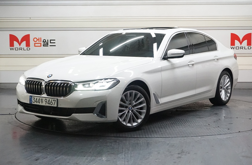 BMW 5 series (G30)