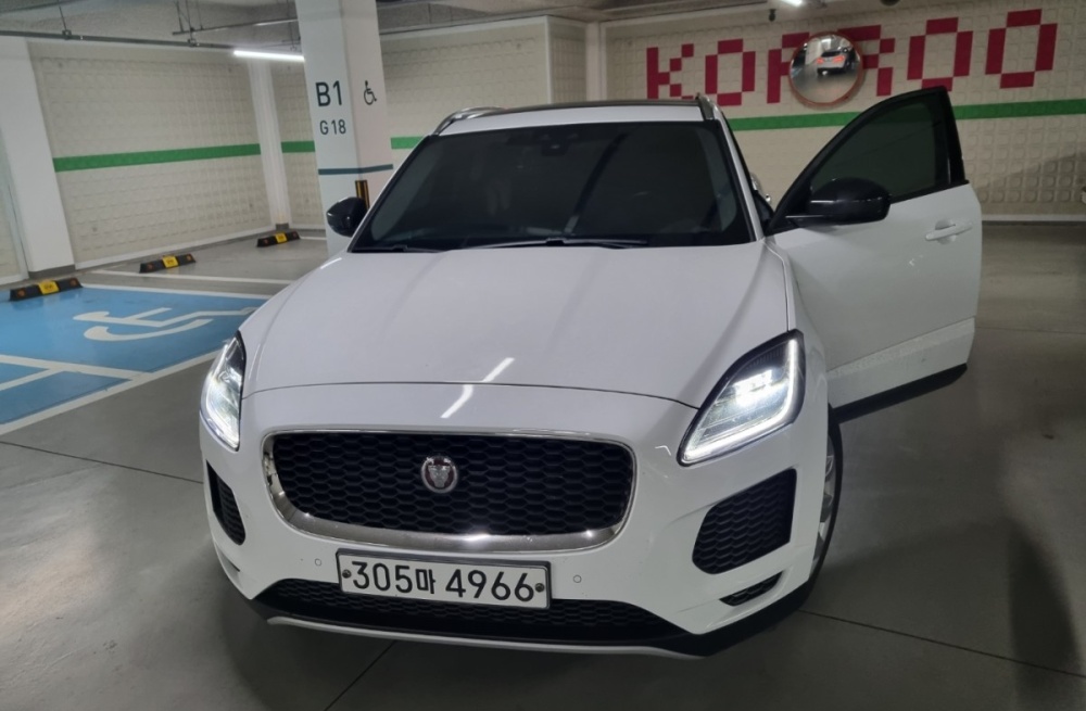 Jaguar E-PACE