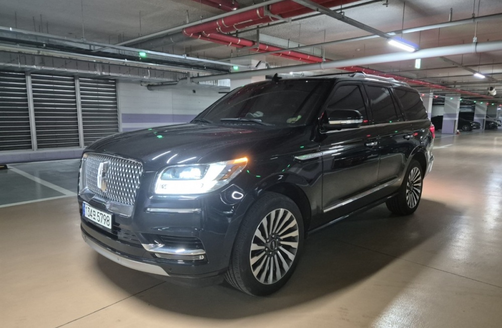 Lincoln navigator