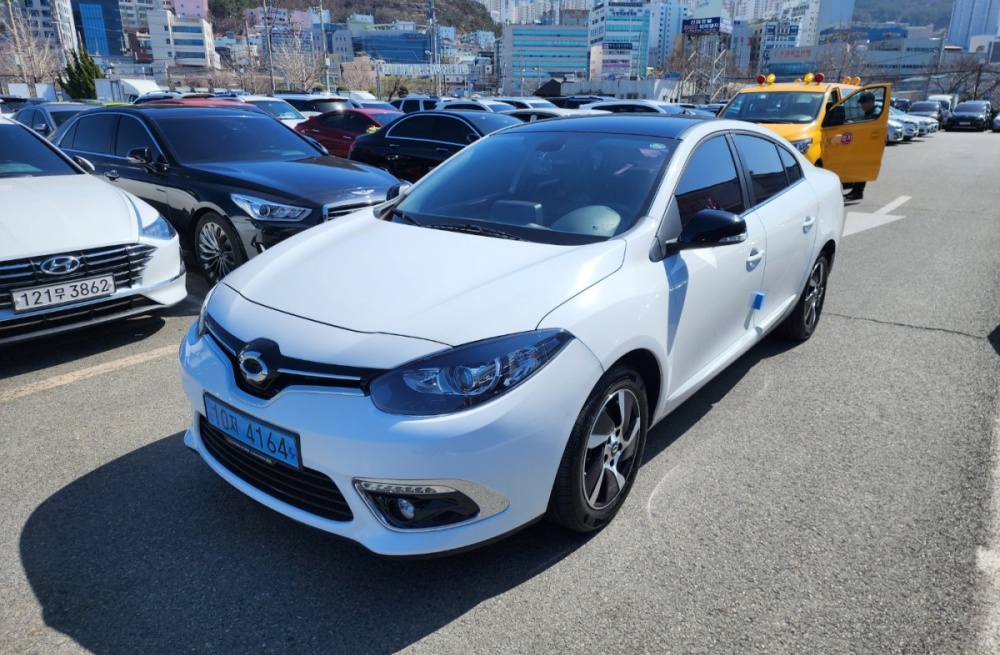 Renault Korea (Samsung) SM3 Z.E.