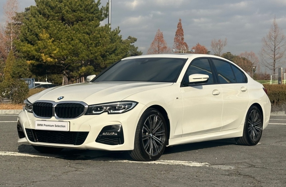 BMW 3 Series (G20)