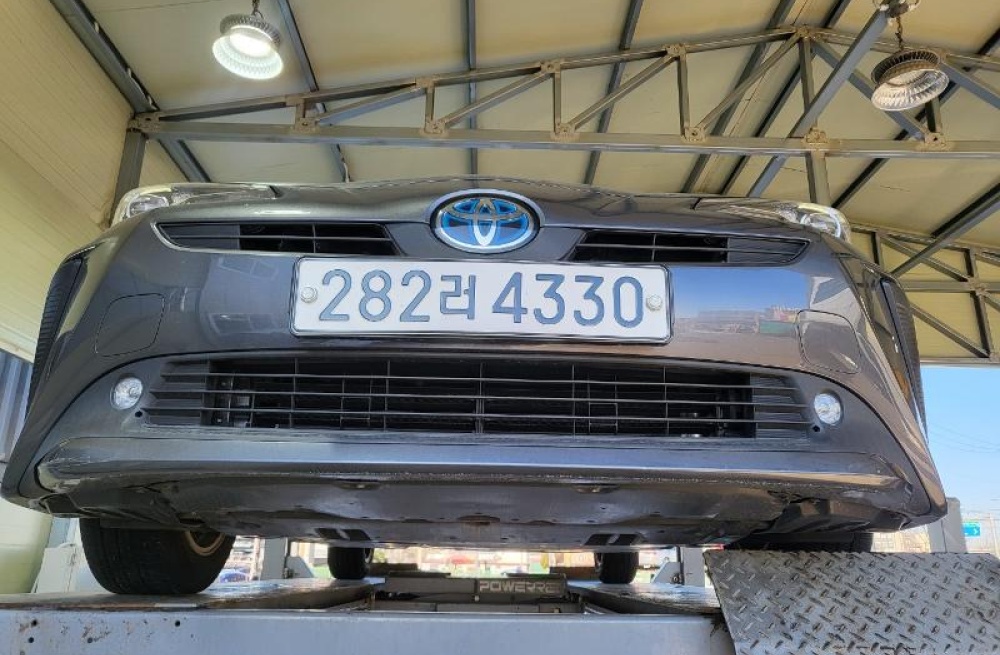 Toyota Prius 4th generation