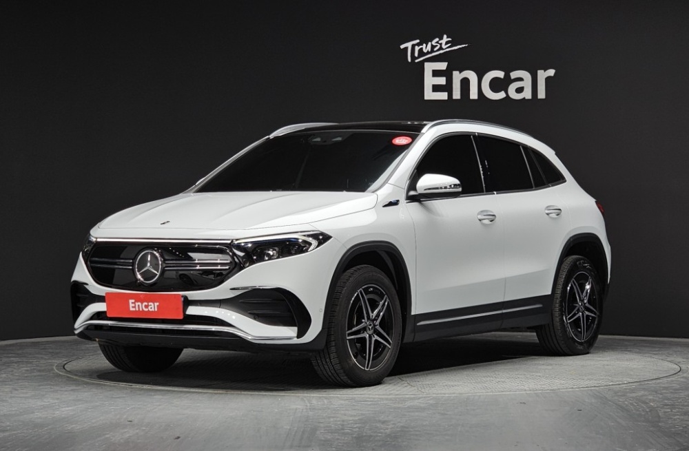 Mercedes-Benz EQA-H243