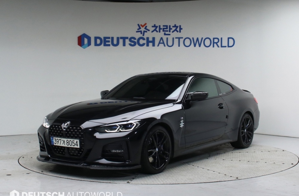 BMW 4 series (G22)