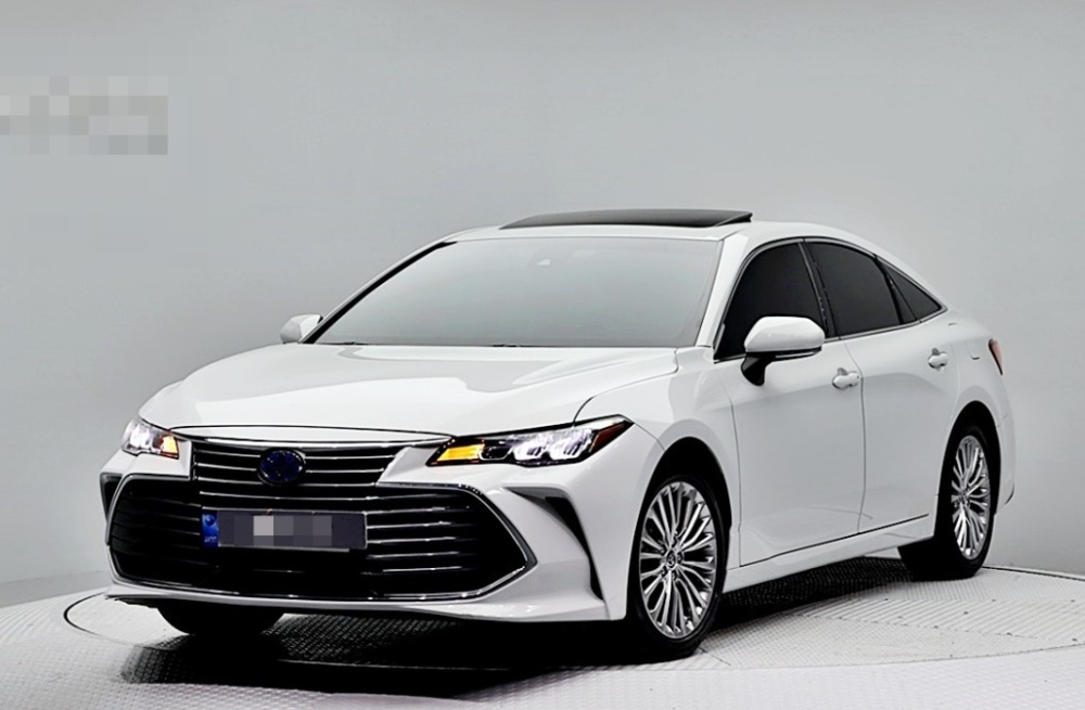 Toyota Avalon 5th generation