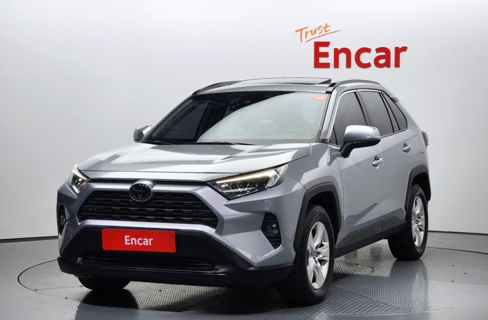 Toyota RAV4 5th Gen