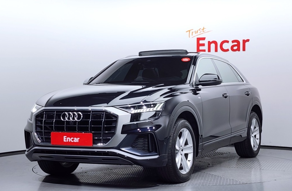 Audi Q8