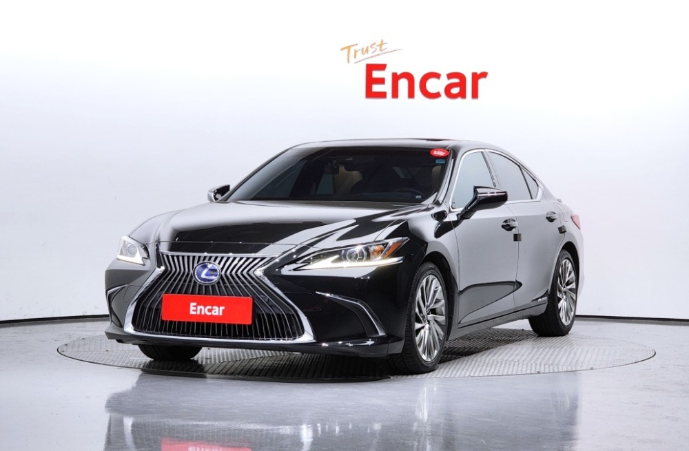 Lexus ES300h 7th generation