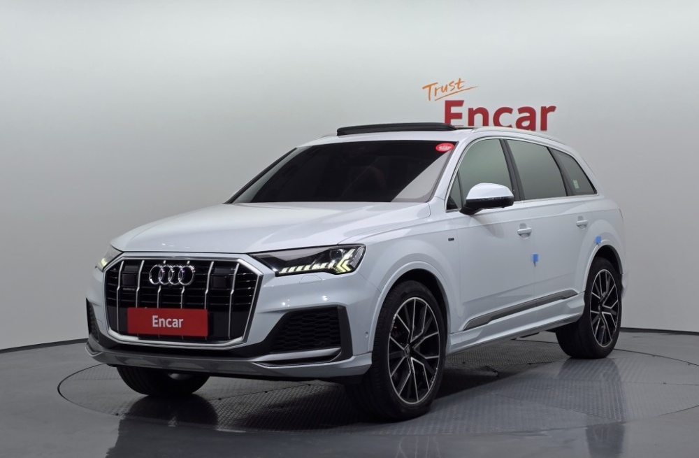 Audi Q7 (4M)