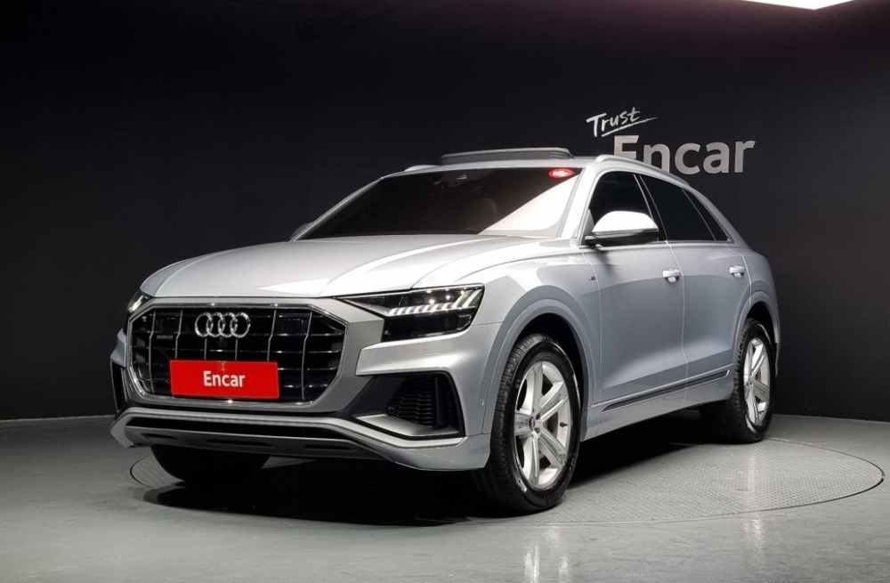 Audi Q8 (4M)