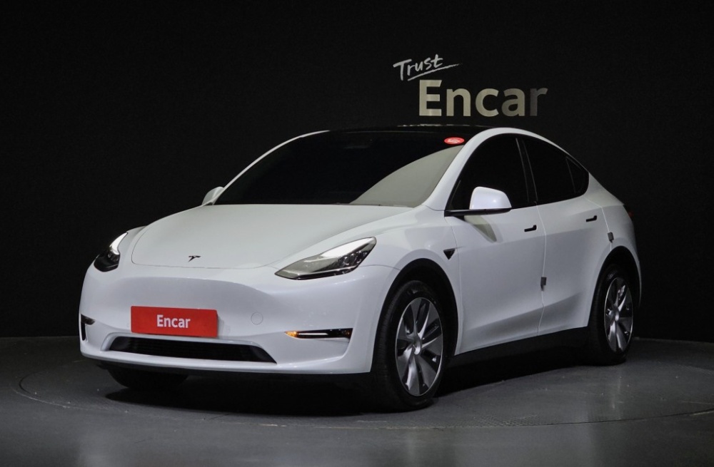 Tesla model Y