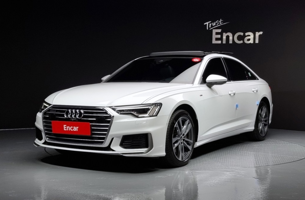 Audi A6 (C8)