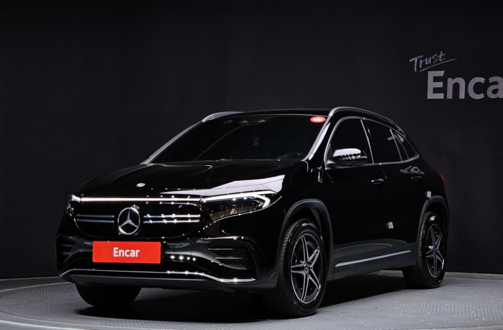 Mercedes-Benz EQA-H243