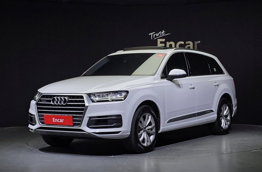 Audi Q7 (4M)