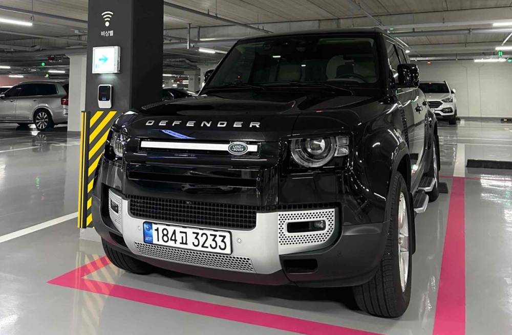 Land rover Defender (L663)