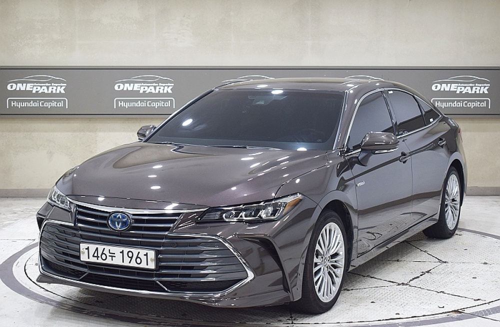 Toyota Avalon 5th generation