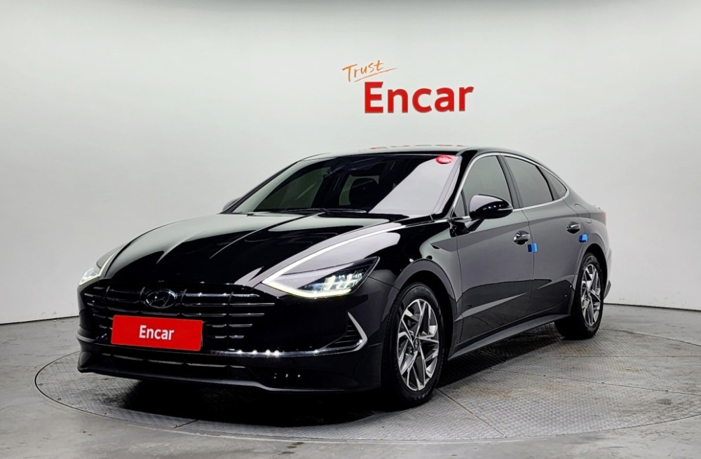 Hyundai Sonata (DN8)