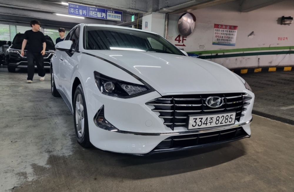 Hyundai Sonata (DN8)