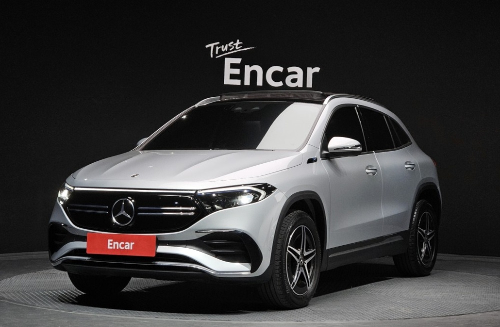 Mercedes-Benz EQA-H243