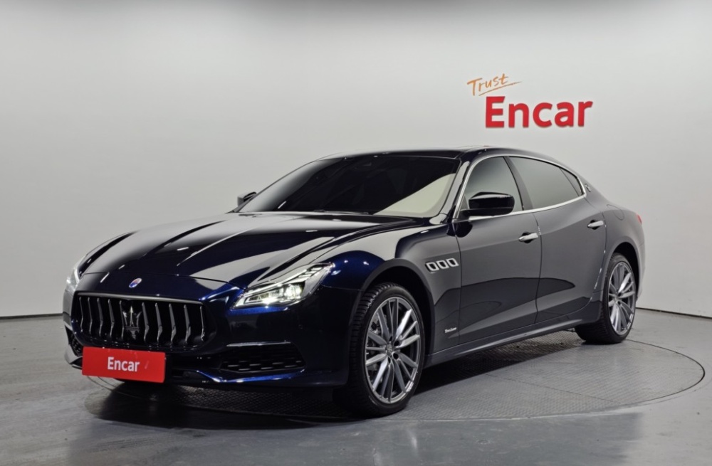 Maserati Quattroporte