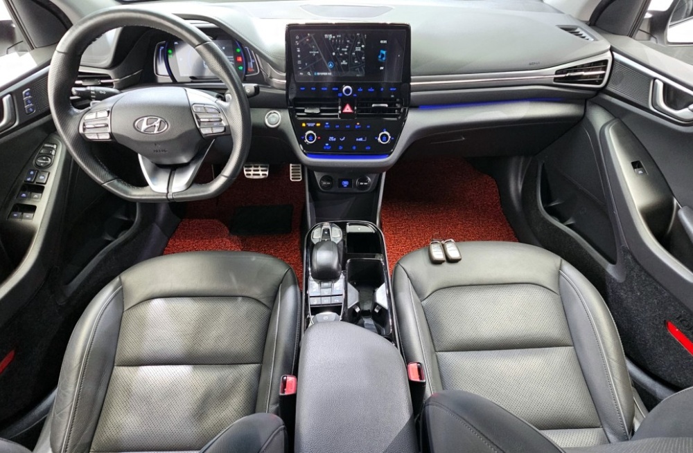 Hyundai The new Ioniq electric