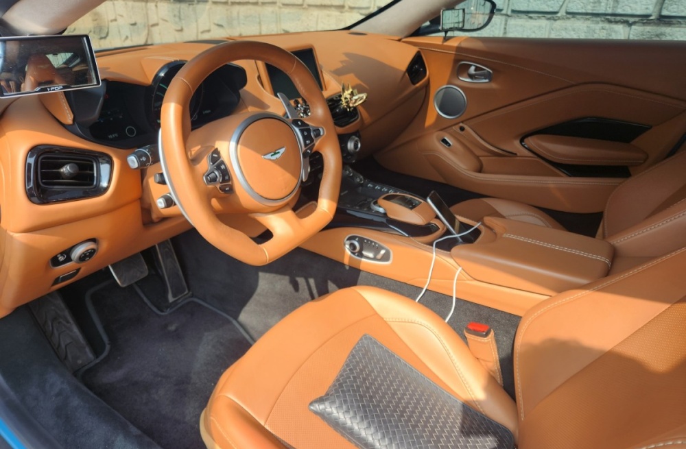 Aston martin Vantage 2nd generation